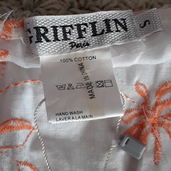 Embroidered Top - Picture 5 of 5